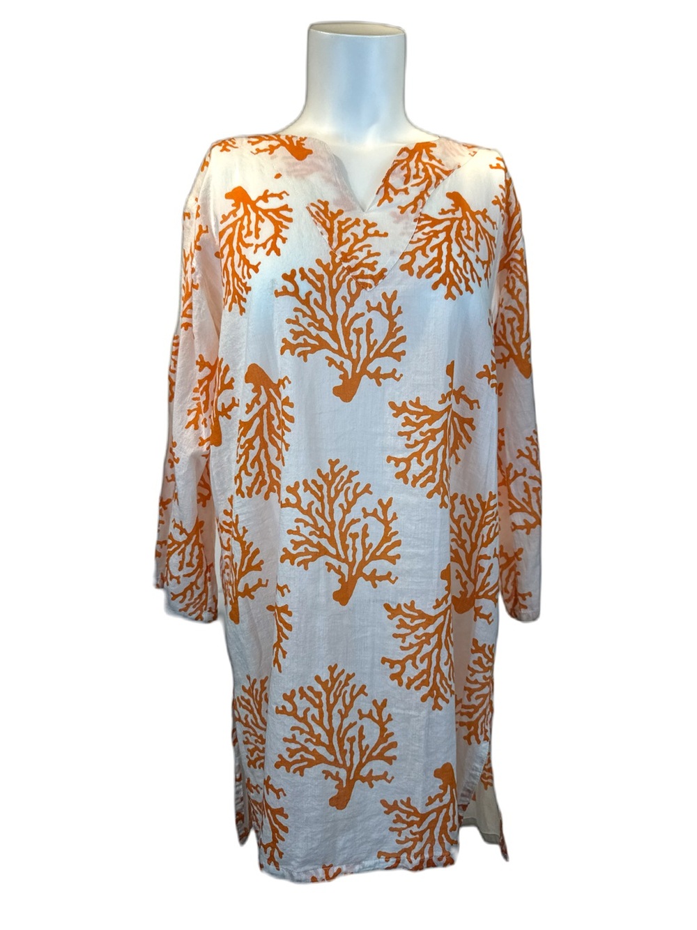 Tunic resort beach coverup orange coral print. V-neck Side slits. 10% cotton. OS